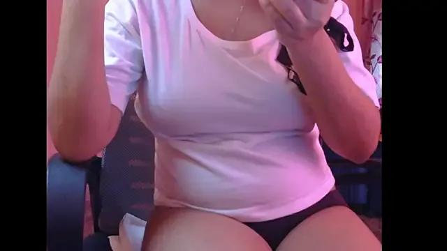 LizaBaby07 from StripChat is Freechat