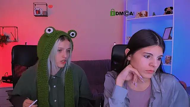 lizzie_boom from StripChat is Freechat