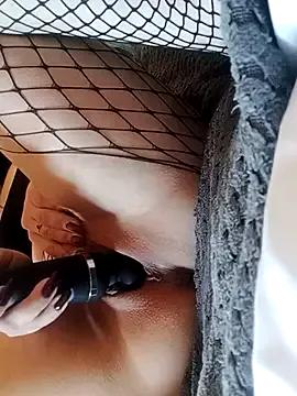 lizzy_kissy666 from StripChat