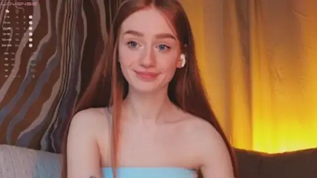 LizzyBlaze from StripChat