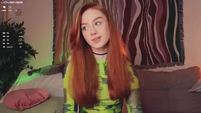 LizzyBlaze from StripChat