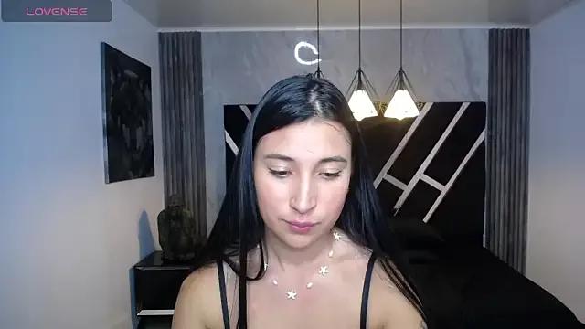 lizzyluk_ch from StripChat