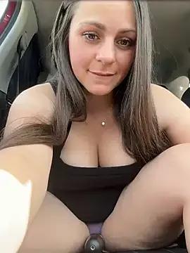 Loella-Rose from StripChat
