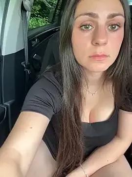 Loella-Rose from StripChat