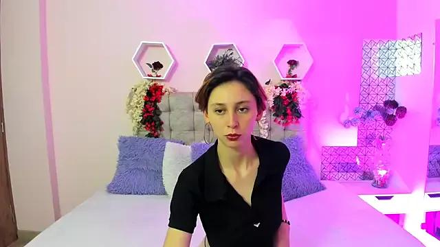 Lola_Vidal from StripChat