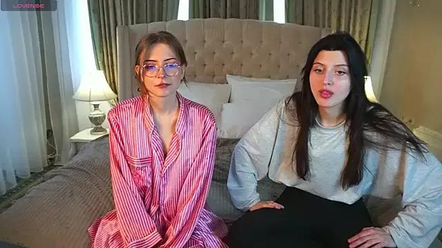 LolaLaly from StripChat