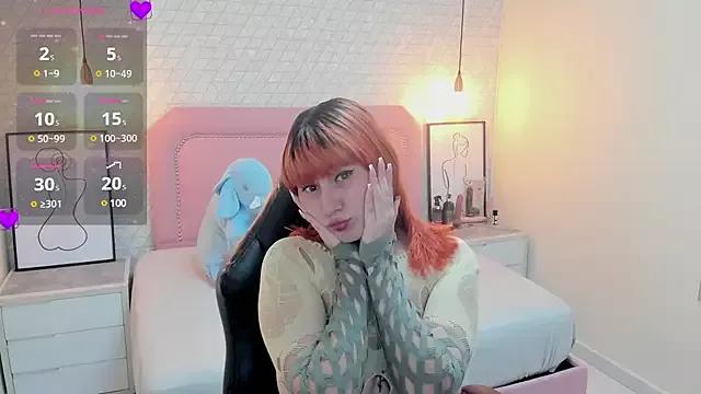 LOLAMAXI from StripChat is Freechat