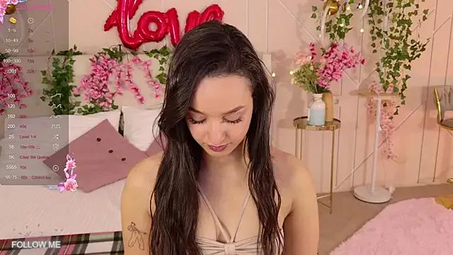 Lolly_Neal from StripChat