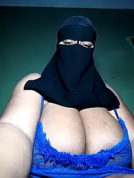 Loly_mor from StripChat