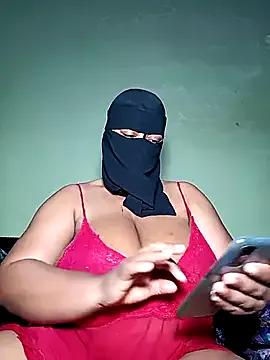 Loly_mor from StripChat