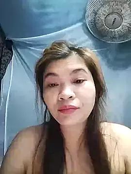 Lonely_Asian_motherss from StripChat is Freechat