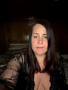 loracurvyy from StripChat is Freechat