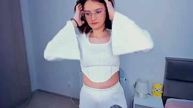 LorrieDegonia from StripChat is Freechat