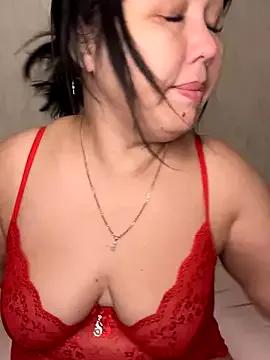 Love__Mom from StripChat is Freechat