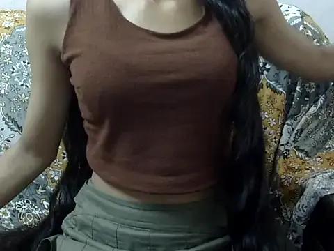 love_aruhi from StripChat is Freechat