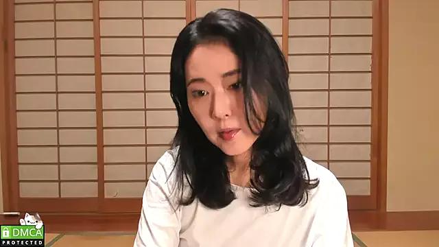 LovelyNanako from StripChat is Freechat