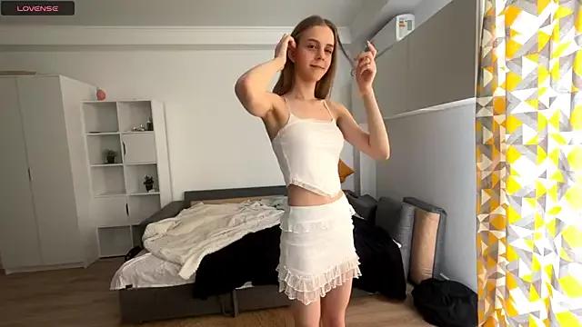 Checkout girls naked models with similar nickname. Cute sexy Free Models.