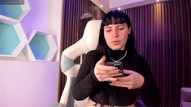 Lucy_Smith2 from StripChat is Freechat