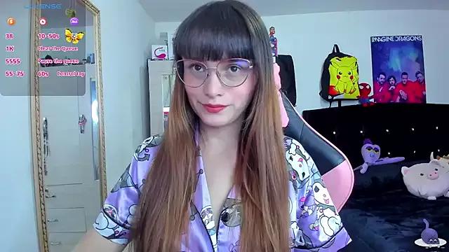 Lucyy-hess from StripChat is Freechat