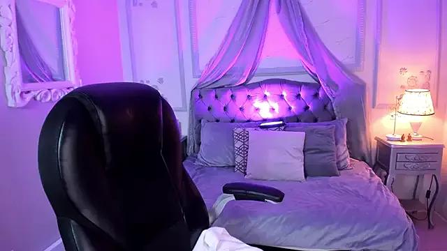 Luisa_palmer__ from StripChat is Freechat