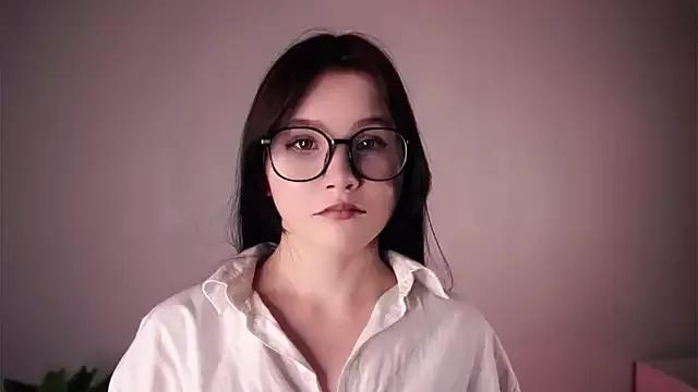 LuluFrye from StripChat is Freechat