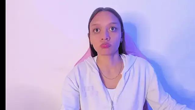 LuluGlow from StripChat is Freechat
