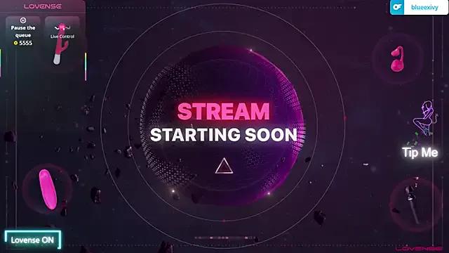 luluubloomm from StripChat is Freechat