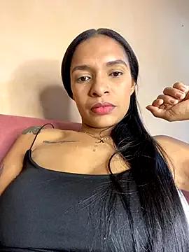 Luna025 from StripChat is Freechat