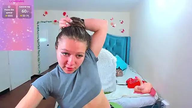 Luna_Analya from StripChat is Freechat