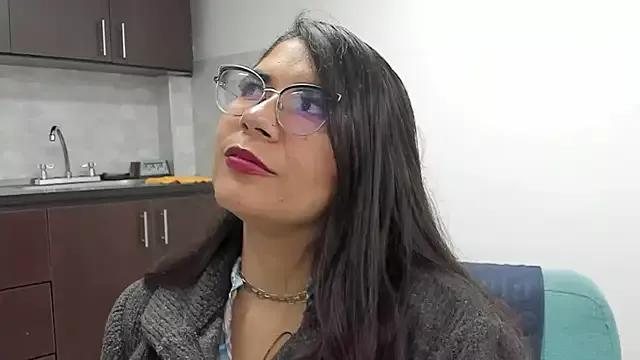 Luna_Dumont from StripChat is Freechat