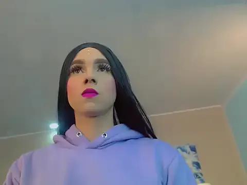 Luna_LaFontaine from StripChat is Freechat