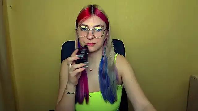 Checkout girls naked models with similar nickname. Cute sexy Free Models.
