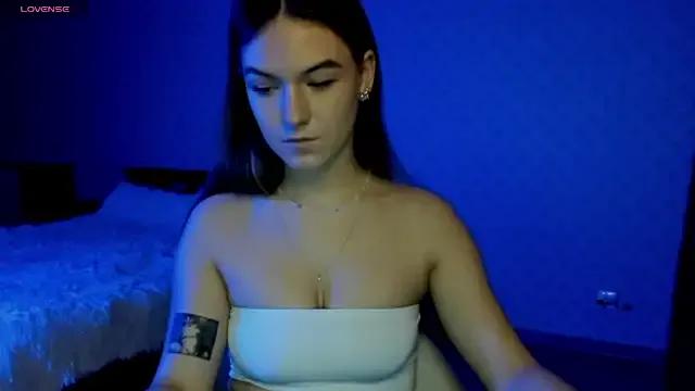 luna_lust_212 from StripChat is Freechat