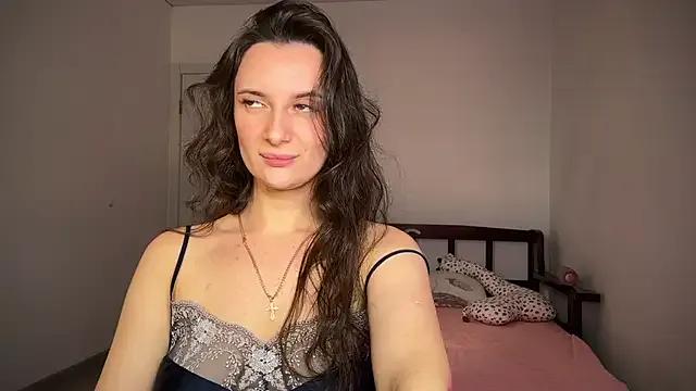 Luna_Raee from StripChat is Freechat