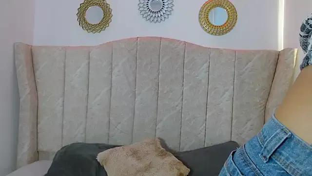 luna_starr69 from StripChat is Freechat