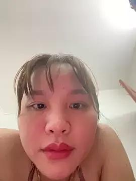 Luna_sweetbb from StripChat is Freechat