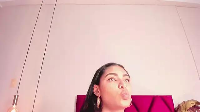 LunaAspen_ from StripChat is Freechat