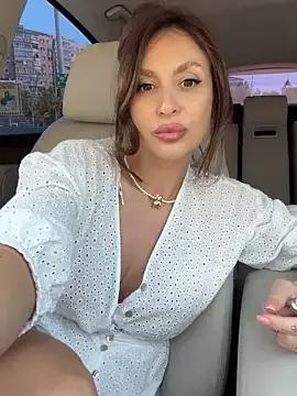 LunaBex from StripChat is Freechat