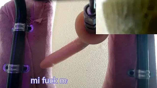 Lunabunnyx from StripChat is Freechat