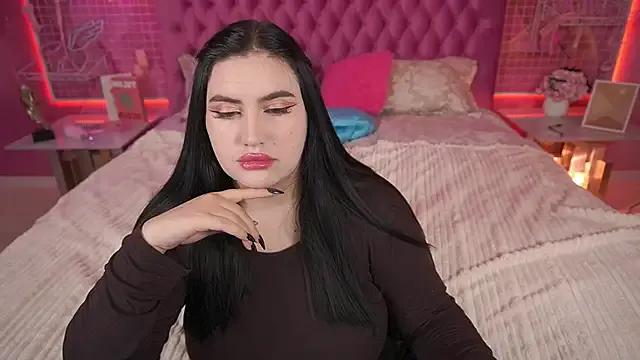 LunaDreamm from StripChat is Freechat