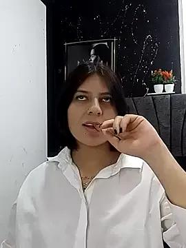 Lunah_Lusty from StripChat is Freechat