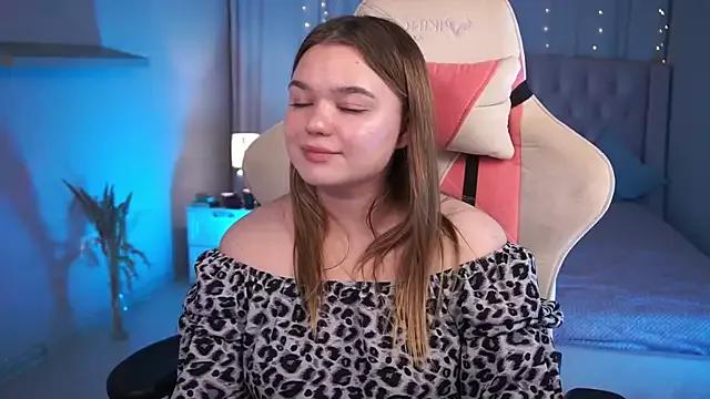 LunaHawkins from StripChat is Freechat