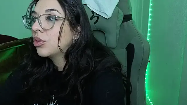 LunaMaeX0 from StripChat is Freechat