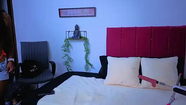 LunaMedusa from StripChat is Freechat