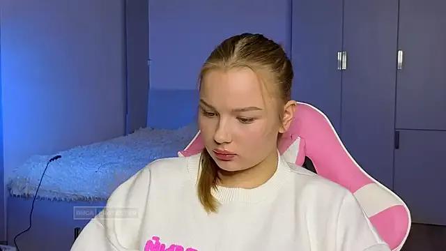 Checkout girls naked models with similar nickname. Cute sexy Free Models.