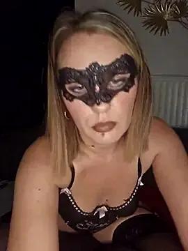 LunaSecret22 from StripChat is Freechat