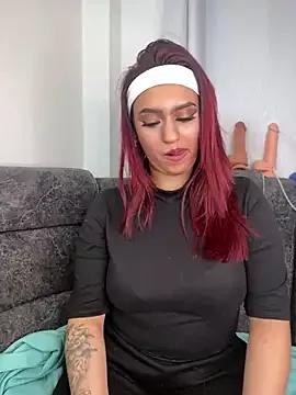 lunateen from StripChat is Freechat