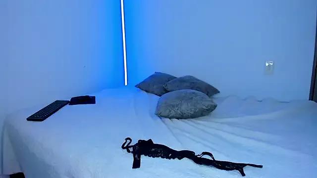 lunatorch from StripChat is Freechat