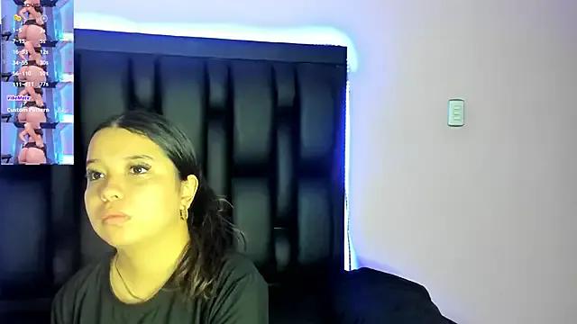 LunaWiill_ from StripChat is Freechat