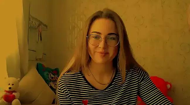 Checkout girls naked models with similar nickname. Cute sexy Free Models.